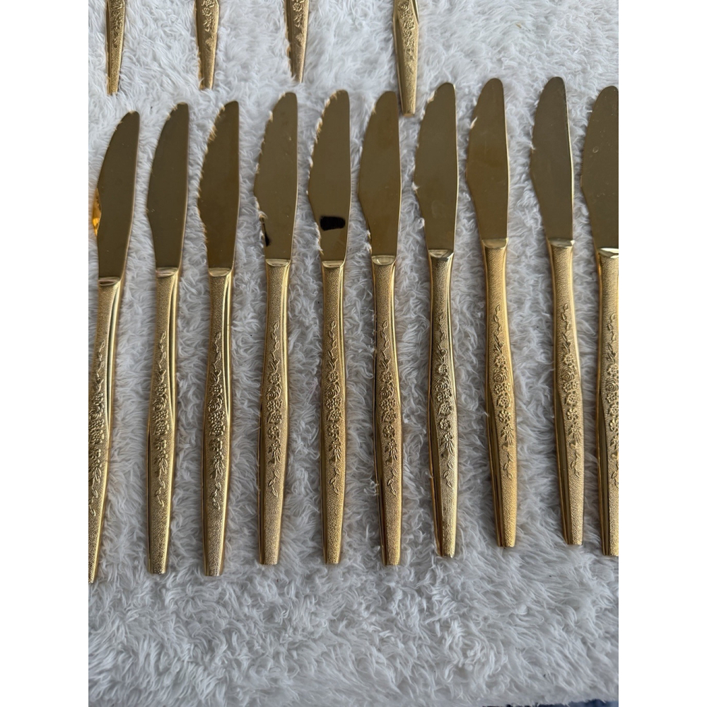 Golden Bouquet 24 kt Gold Electroplate 24 Pieces Flatware & Serving 1980’s - Picture 5 of 16